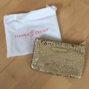 Ivanka Trump gold clutch